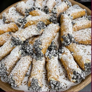 Cannoli Tray